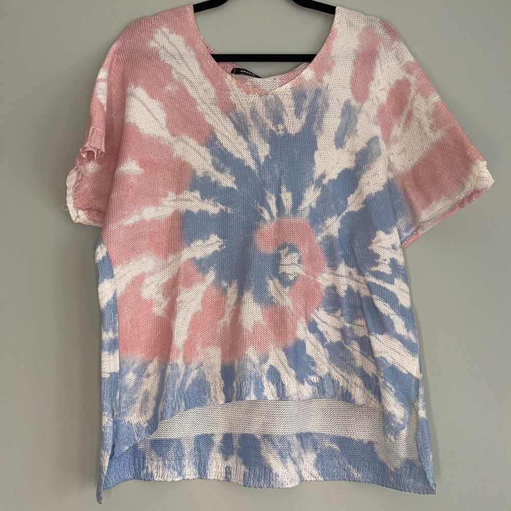 Pink and Blue Spiral Tie-Dye Lightweight Short-Sleeve Shirt 🌸❄️
